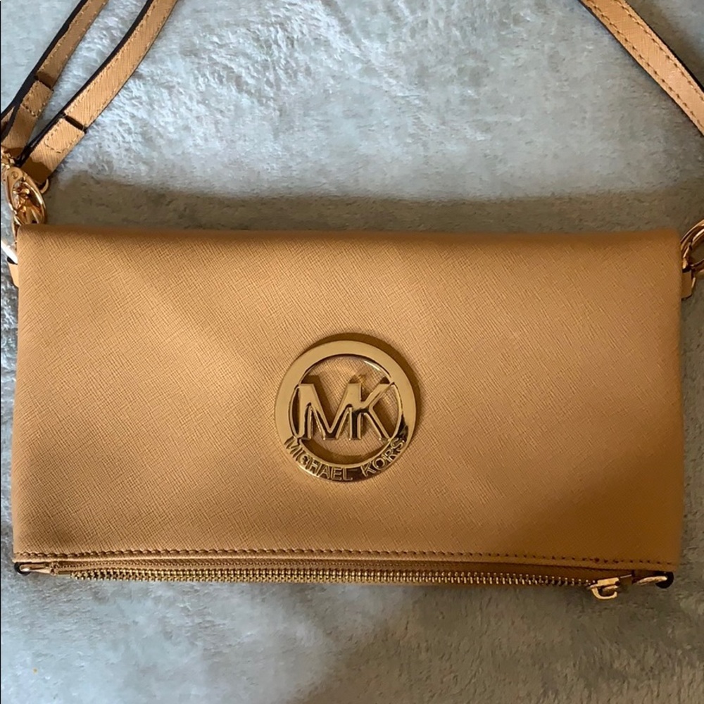 Micheal Kors Crossboy bag